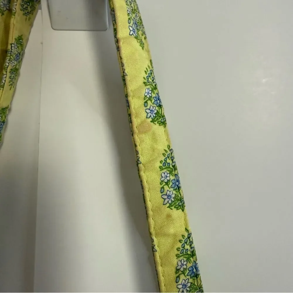 VERA‎ BRADLEY Floral/Elephant Quilted Tote Bag